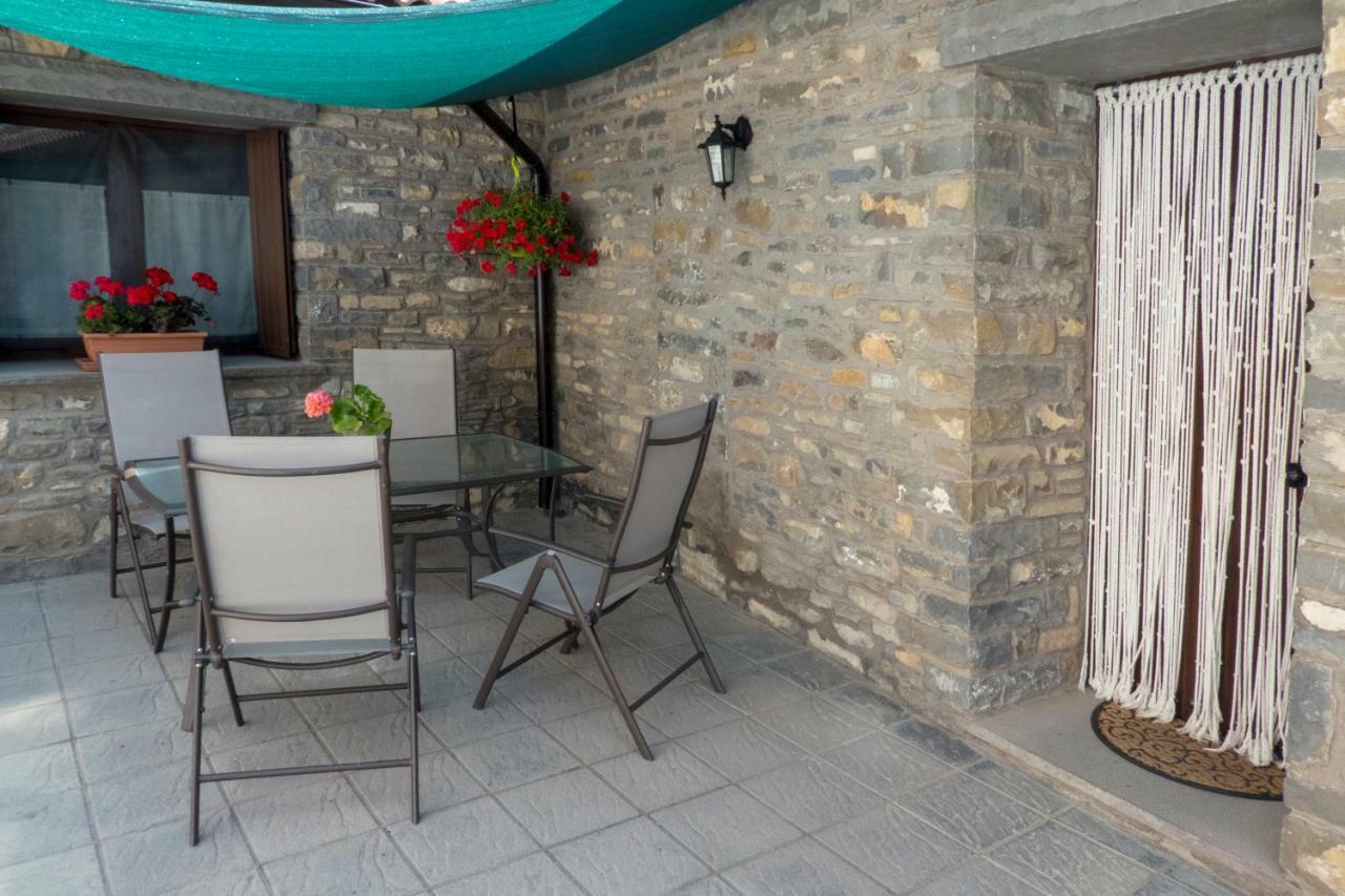 O Zierzo Villa Jaca Buitenkant foto